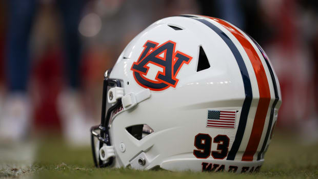 Auburn helmet.